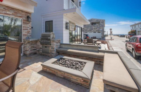 Three Bedroom Home on 36th with Indoor Outdoor Living